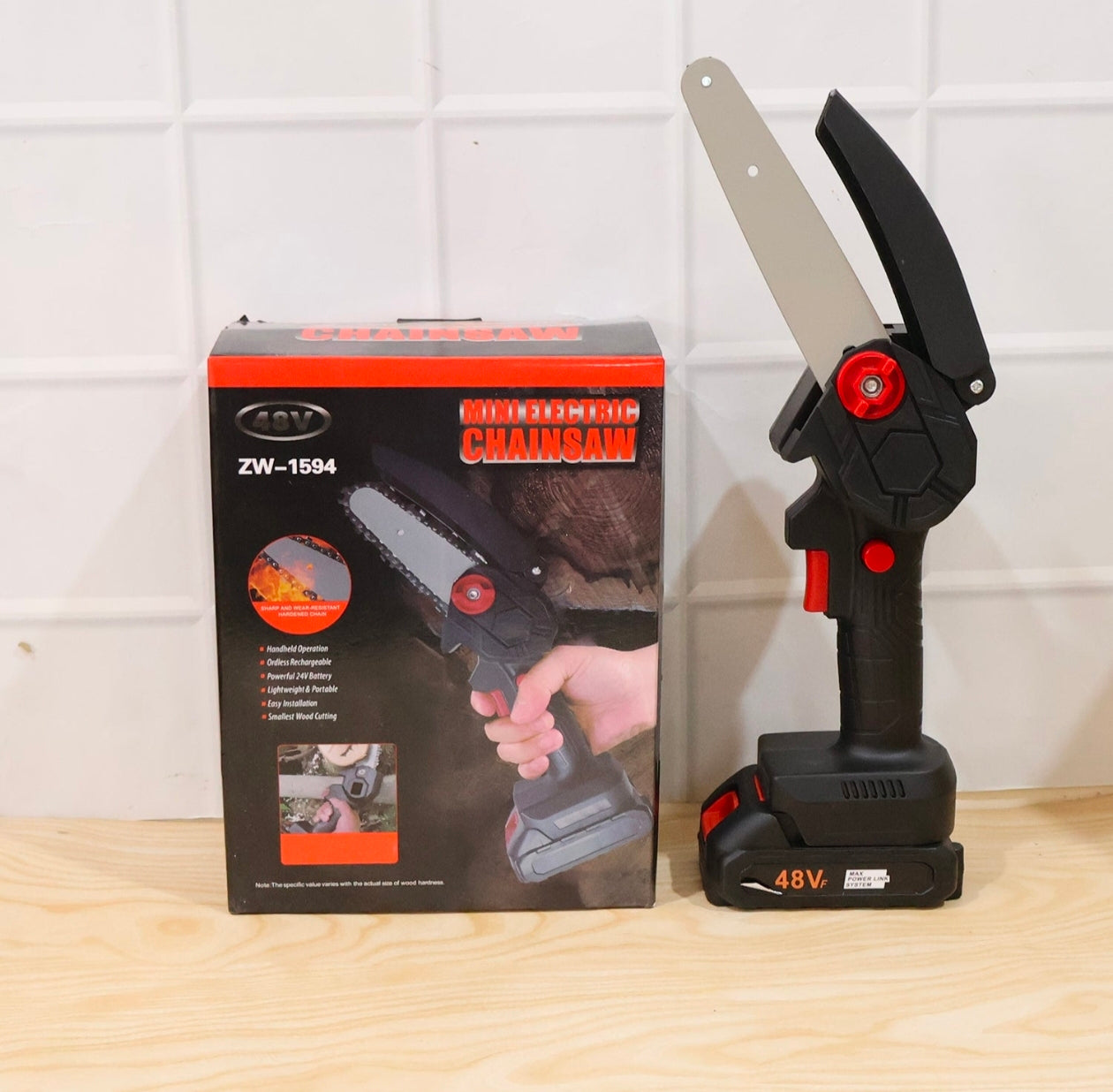 Mini Electric Cordless Chainsaw (1 Set 48v 24 Cm Long)